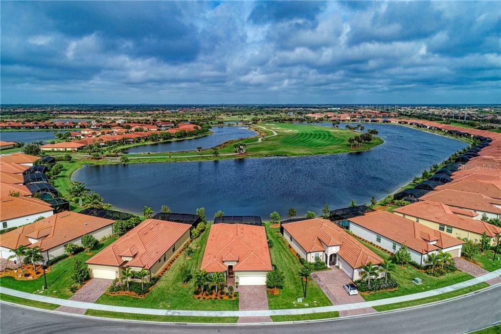 Property Photo: 23539 Waverly Circle FL 34293