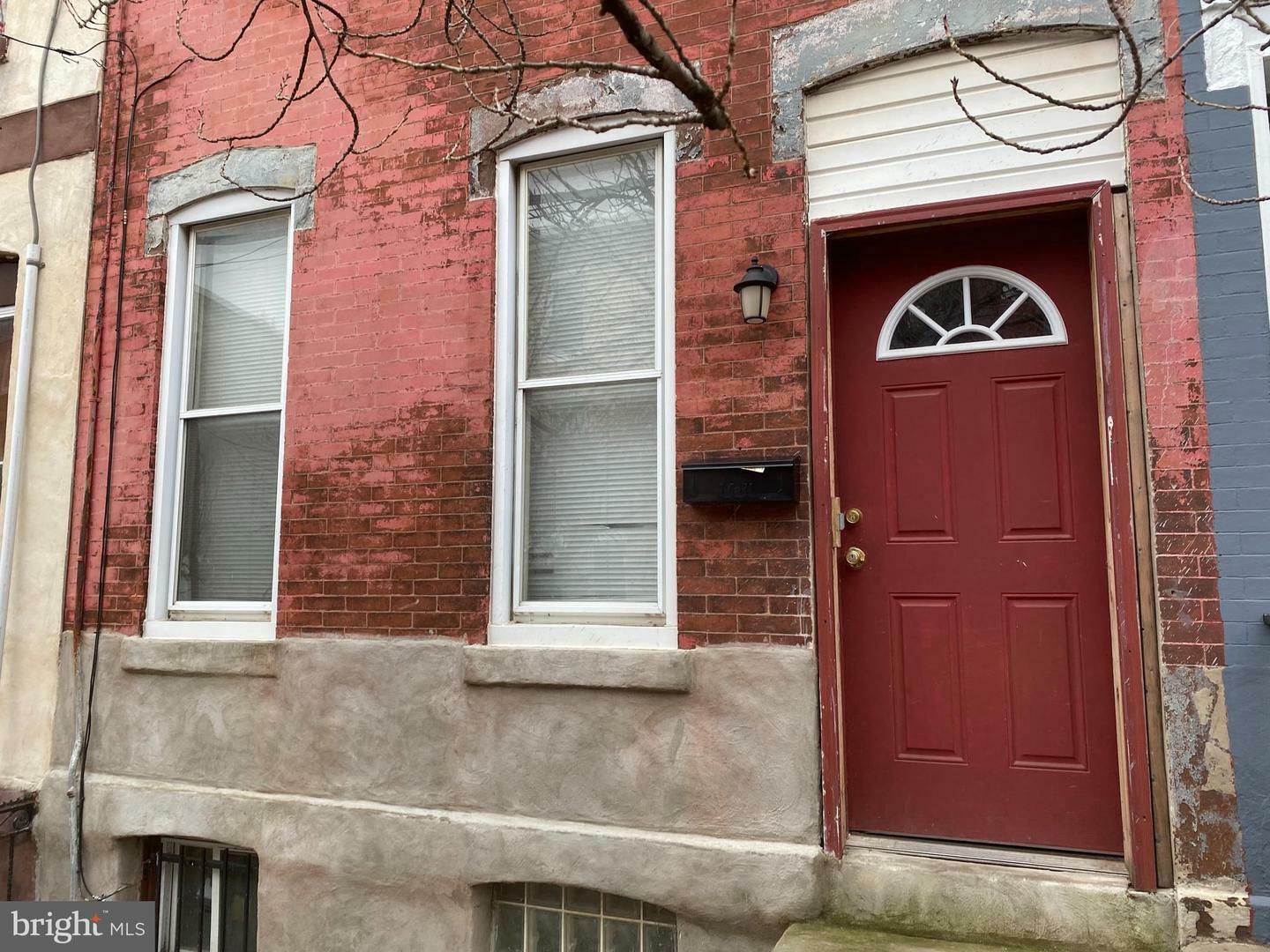 Property Photo:  2432 W Jefferson Street  PA 19121 