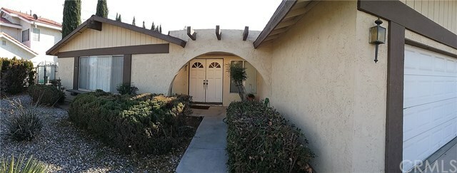 Property Photo: 15881 Nassau Drive CA 92395