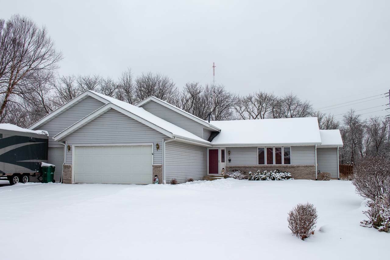 Property Photo:  7073 Rye Ridge Trail  IL 61016 