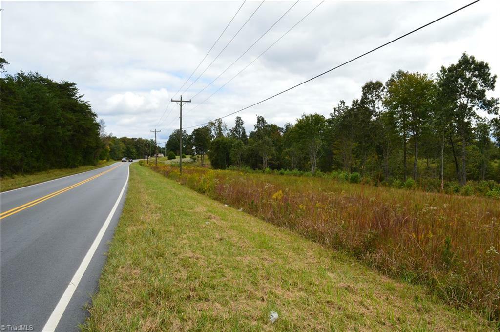 Property Photo:  5276 US Highway 220 Bus  NC 27048 