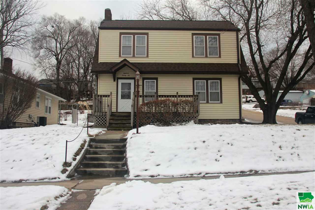 Property Photo:  1826 W 15th Street  IA 51103 