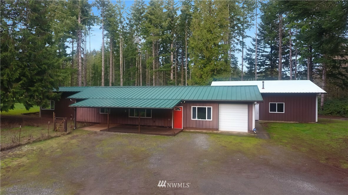 Property Photo:  36518 NE 52nd Avenue  WA 98629 