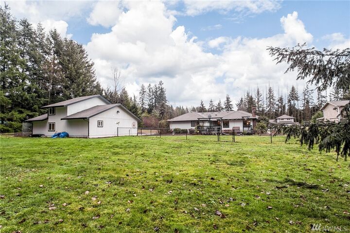 Property Photo:  19224 SE 332nd Place  WA 98092 