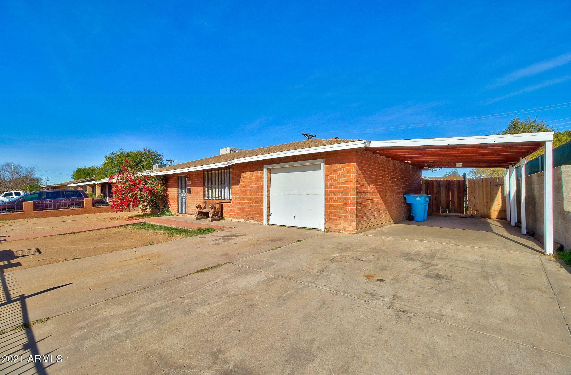 Property Photo:  4240 W Pinchot Avenue  AZ 85019 