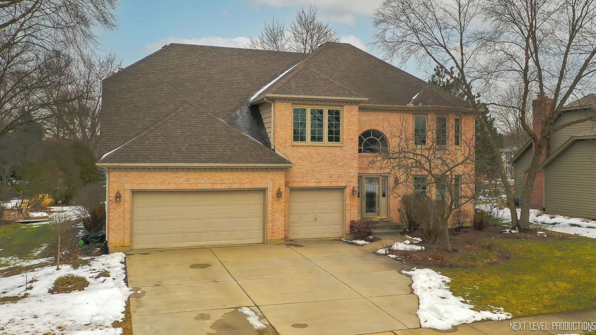 Property Photo:  2720 Cheyenne Drive  IL 60565 