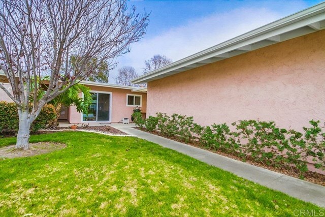 Property Photo:  830 Parsley Way  CA 92057 