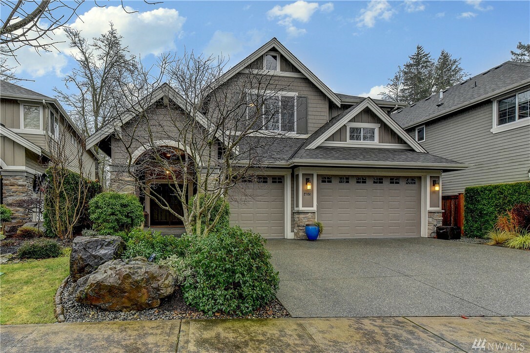 Property Photo:  27151 SE 13th St  WA 98075 