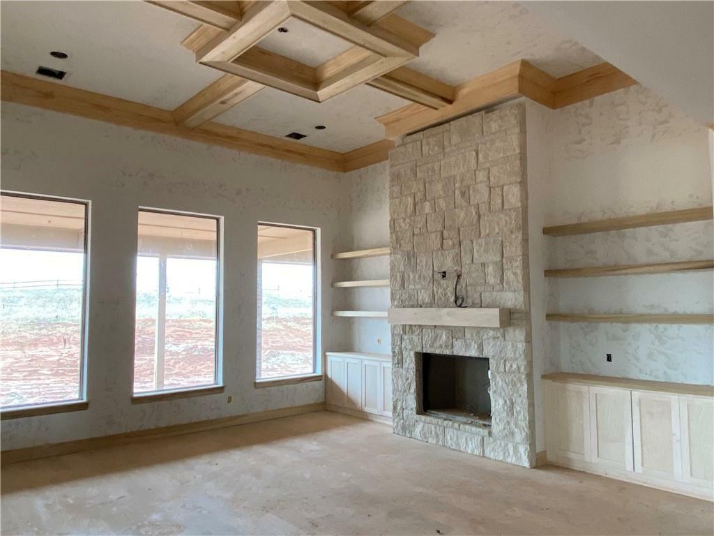 Property Photo:  21611 N Sawtooth Circle  OK 73012 