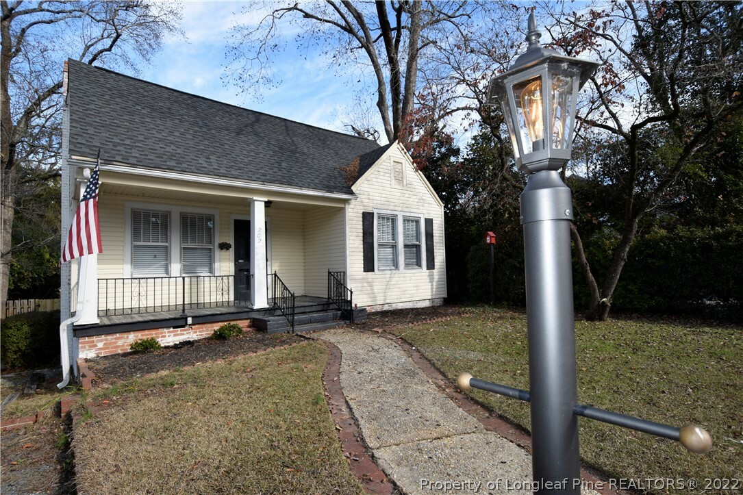 Property Photo:  202 Hillcrest Avenue  NC 28305 