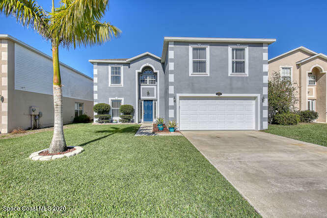 Property Photo: 656 Peachtree Street FL 32780