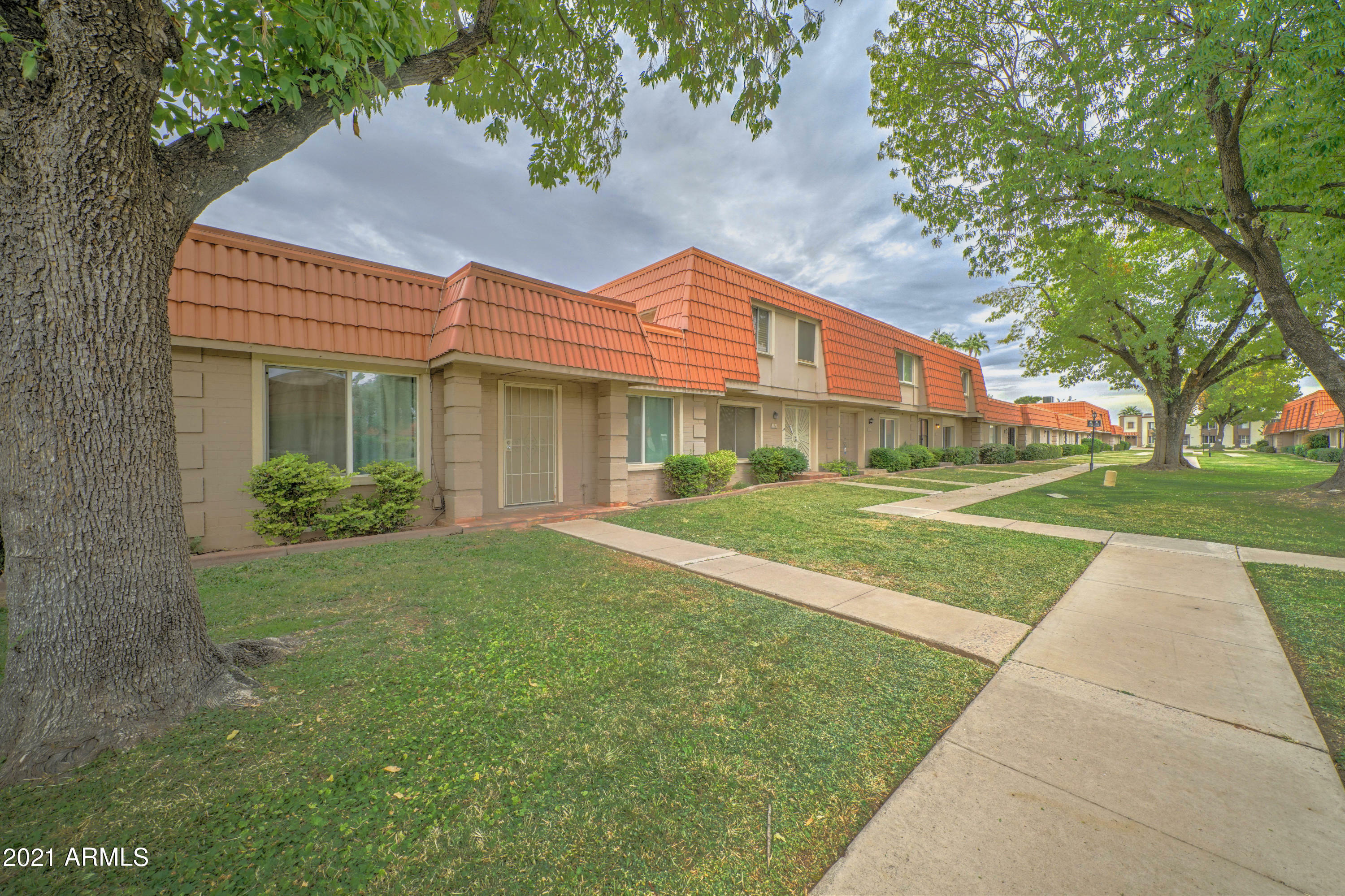 Property Photo: 5174 N 83rd Street AZ 85250