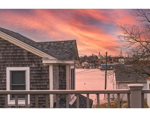 Property Photo:  60 Rocky Neck Ave. 4  MA 01930 
