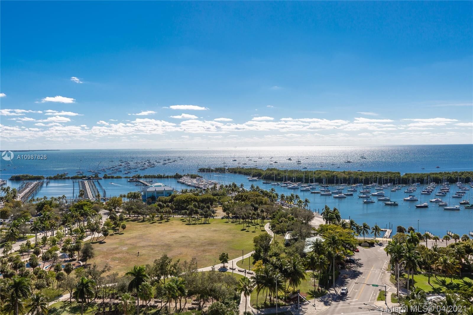Property Photo: 3400 SW 27th Ave 1601 FL 33133