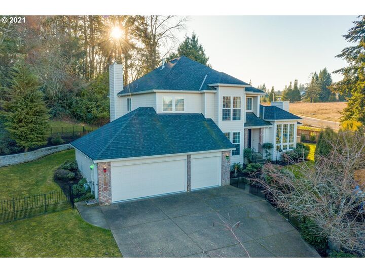 1235 NW Countryside Ct  McMinnville OR 97128 photo