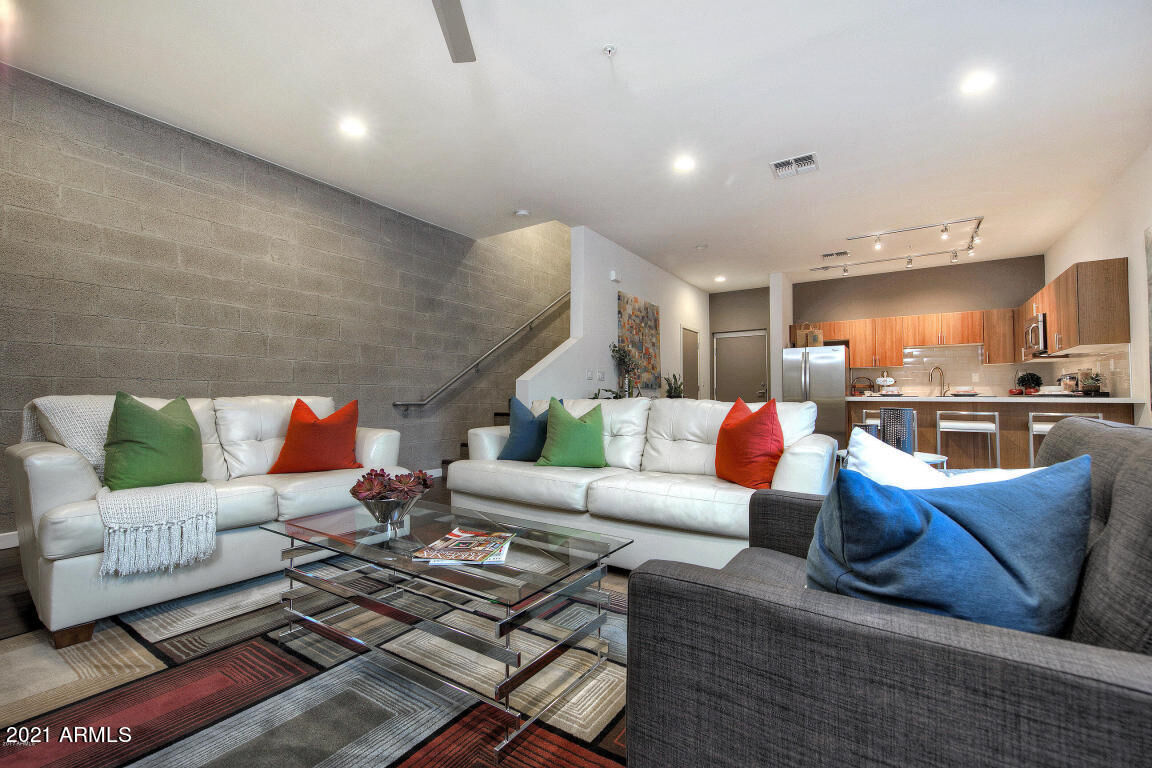 Property Photo: 4700 N 40th Street 109 AZ 85018