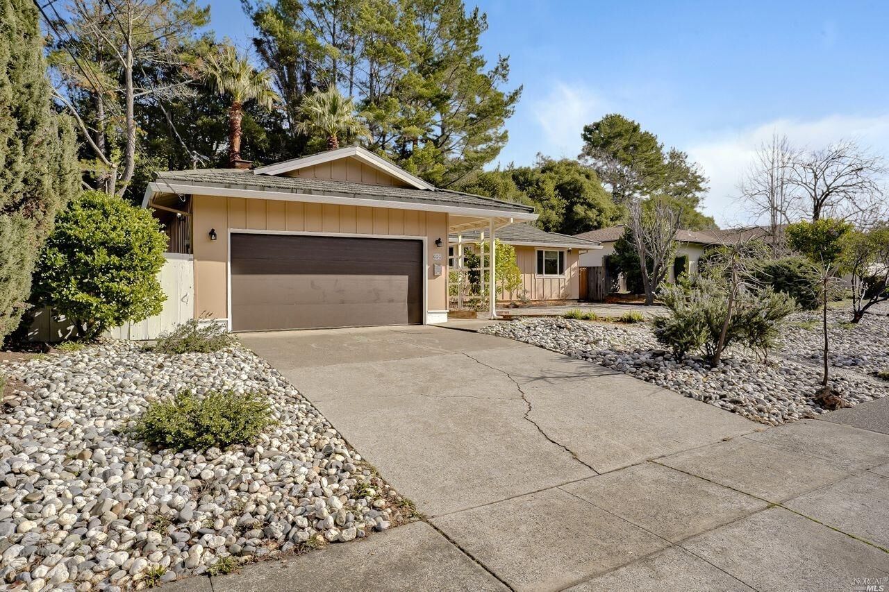 Property Photo:  650 Arthur Street  CA 94947 