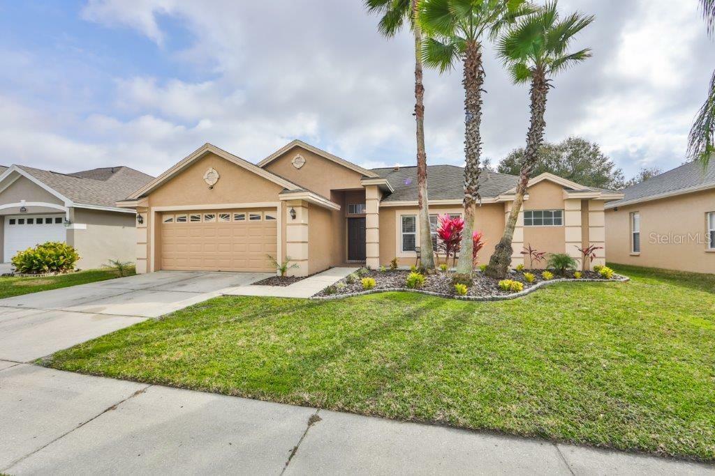 Property Photo:  18805 Forest Glen Court  FL 33647 