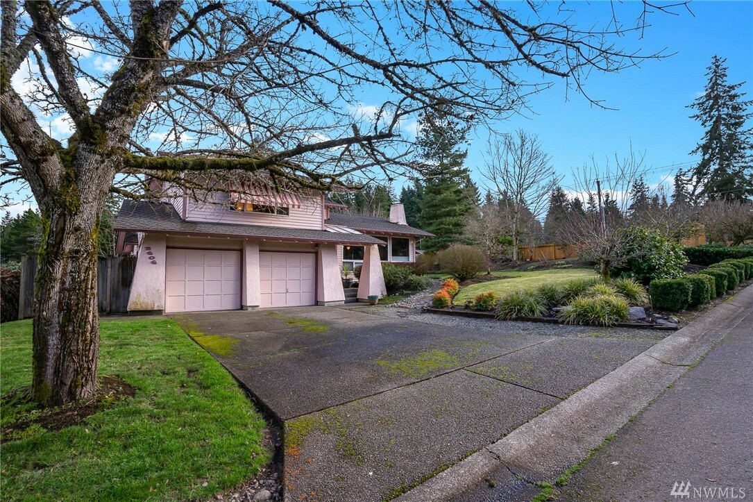 Property Photo: 2404 182nd Ave NE WA 98052