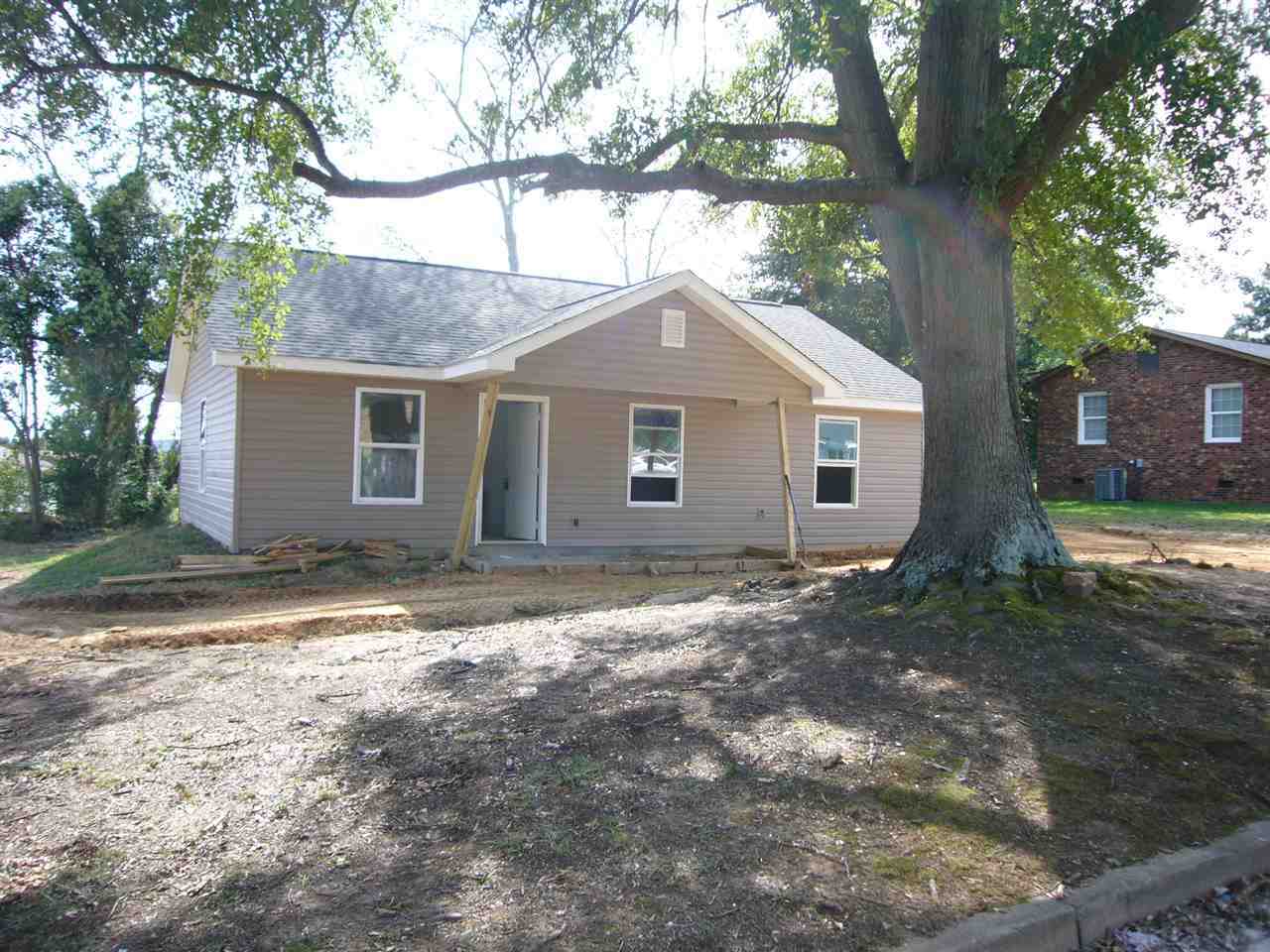 Property Photo:  143 Octavia Drive  SC 29306 