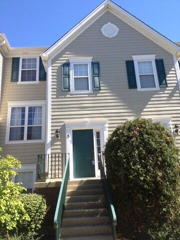 Property Photo:  1106 Village Center Parkway 3  IL 60506 