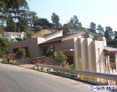 Property Photo:  706 Bohlig Road  CA 91207 