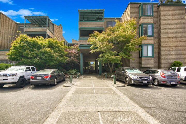 320 Soquel Avenue D2  Santa Cruz CA 95062 photo