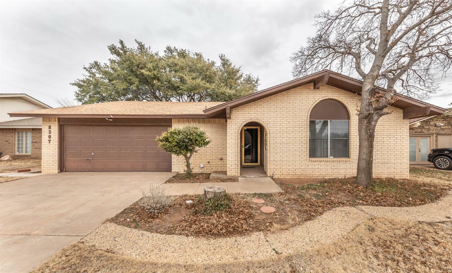 Property Photo:  8207 Knoxville Drive  TX 79423 