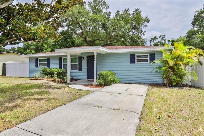 Property Photo:  801 Scotland Street  FL 34698 