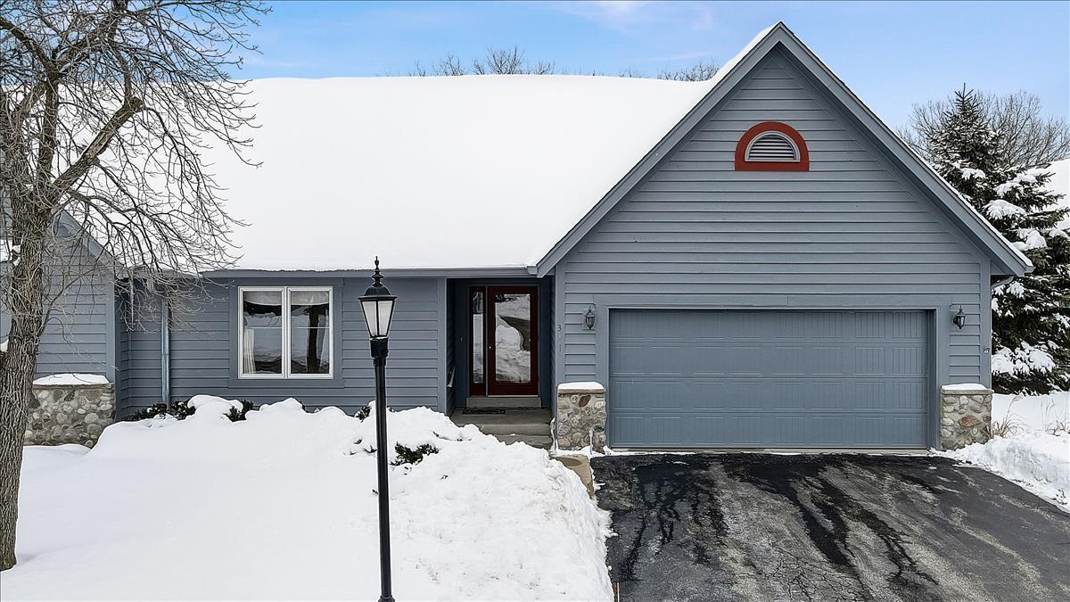 Property Photo: 311 King William Ct South WI 53186