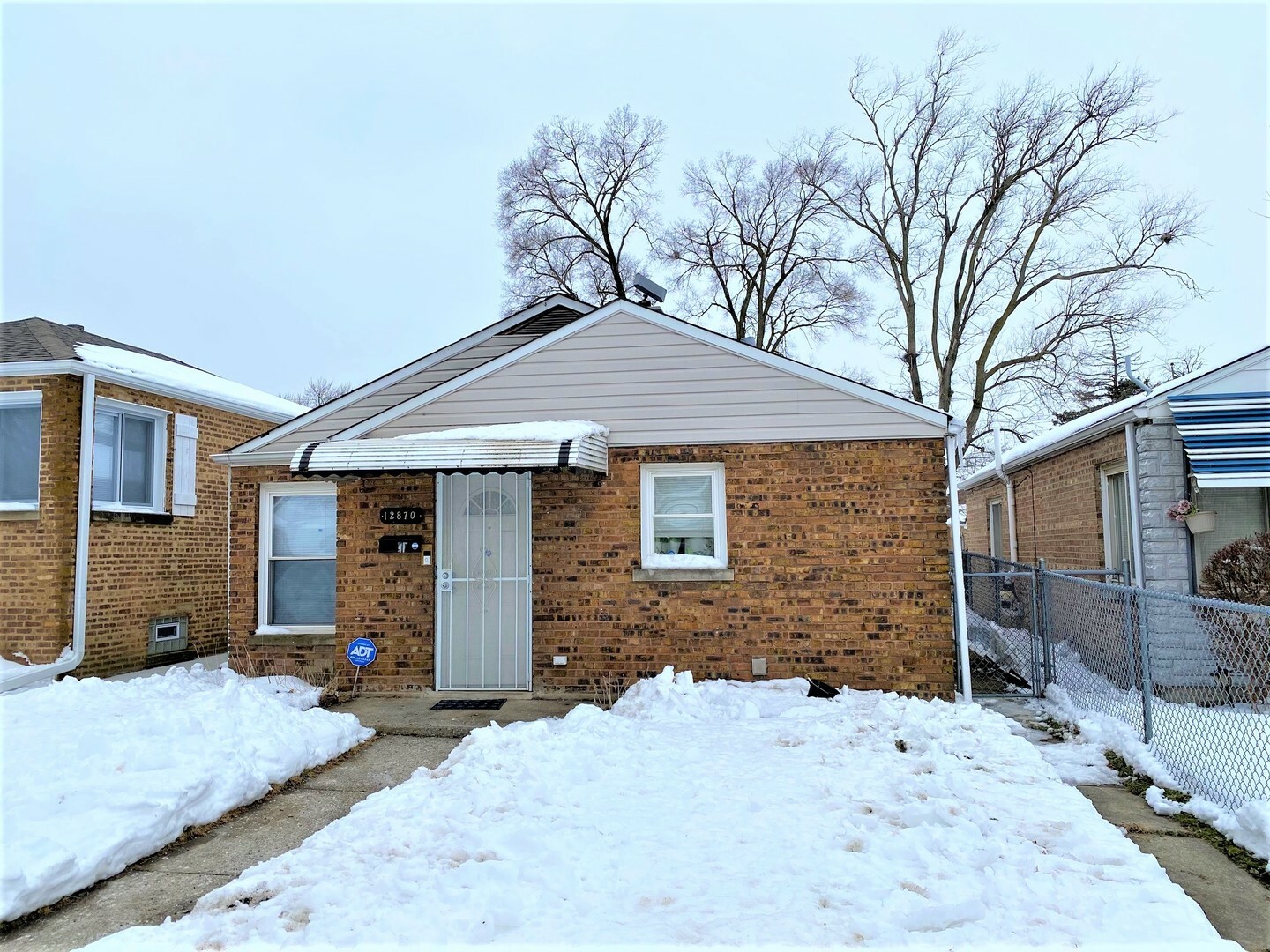 Property Photo:  12870 S Green Street  IL 60643 