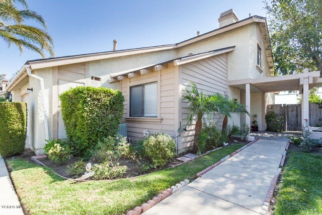 Property Photo:  2420 Pinewood Place  CA 93065 