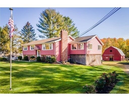 Property Photo: 171 Hawthorne Ln MA 01742