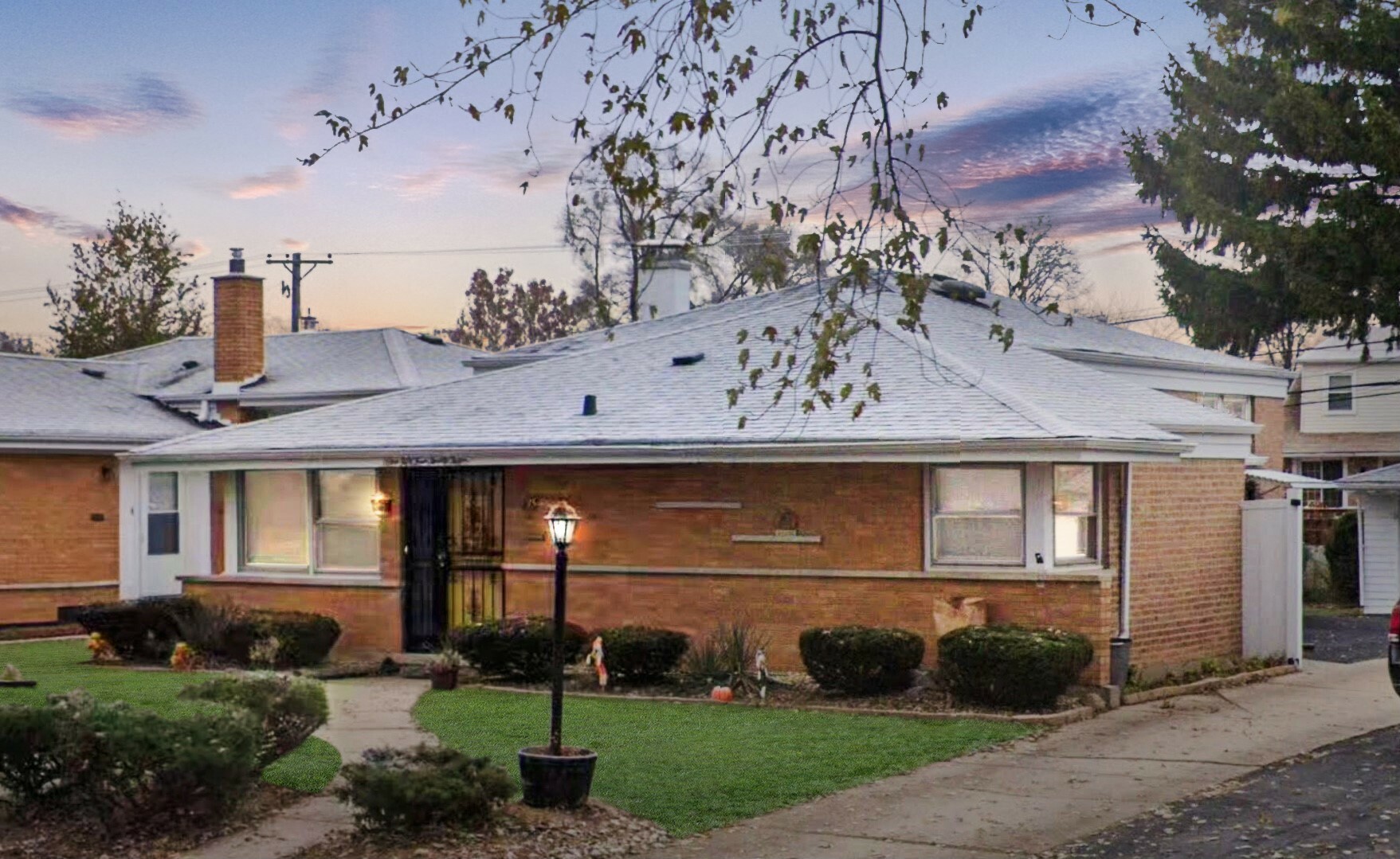 Property Photo: 15423 University Avenue IL 60419