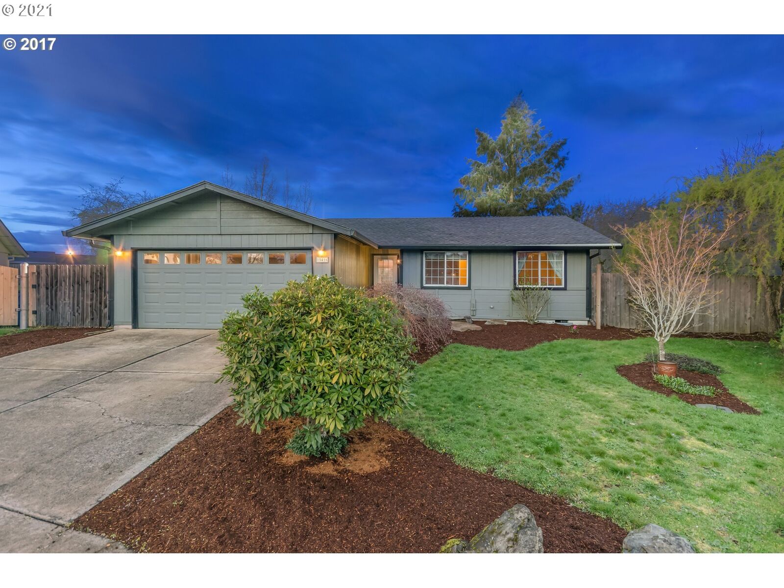 Property Photo:  15416 SE 14th St  WA 98683 