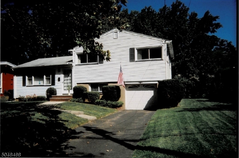 Property Photo:  73 Glenwood Rd  NJ 07023 