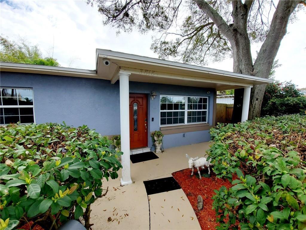 Property Photo: 3818 16th Avenue N FL 33713