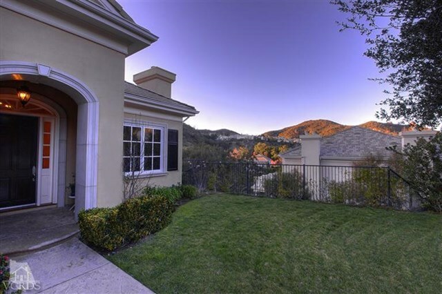 Property Photo:  230 Lake Sherwood Drive  CA 91361 