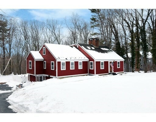 Property Photo:  54 Old Farm Rd  MA 01566 