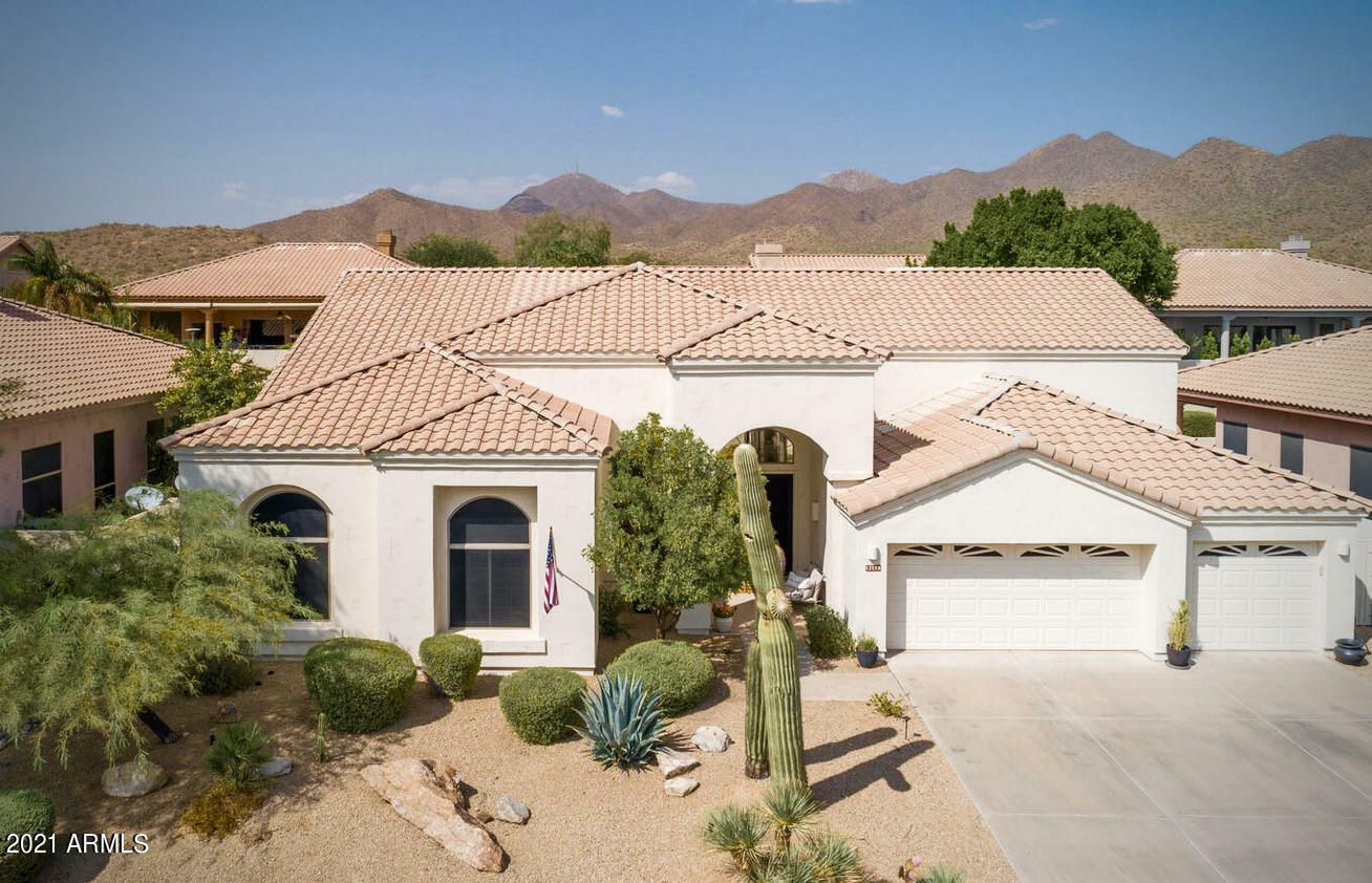 Property Photo:  12578 E Laurel Lane  AZ 85259 