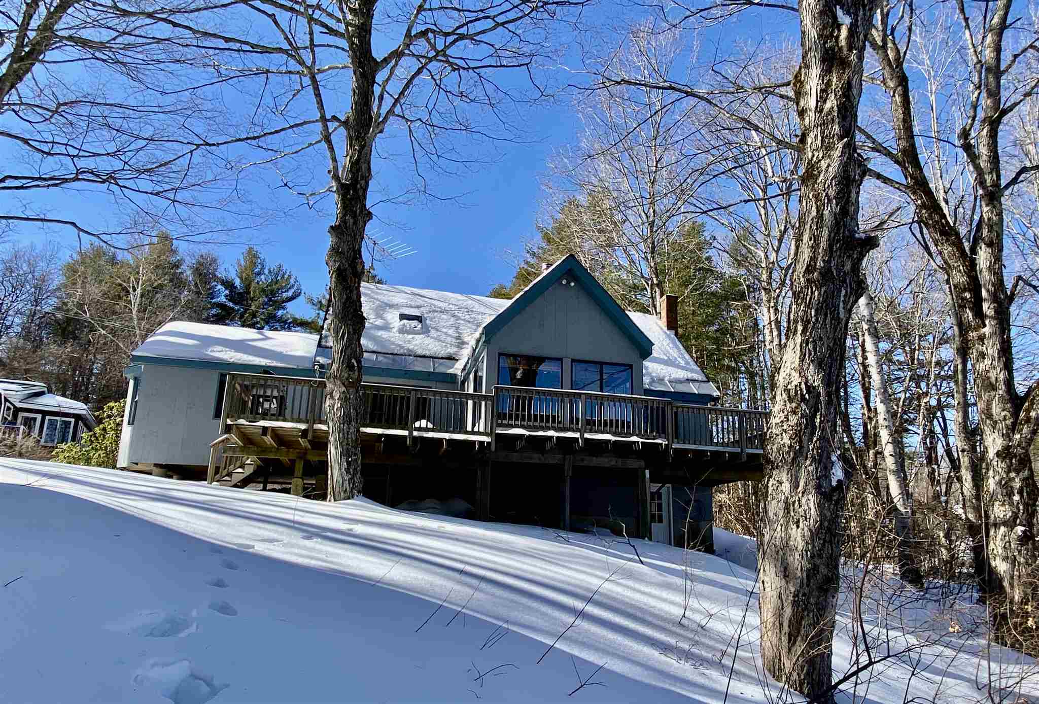 27 Woodcrest Road  Springfield NH 03284 photo