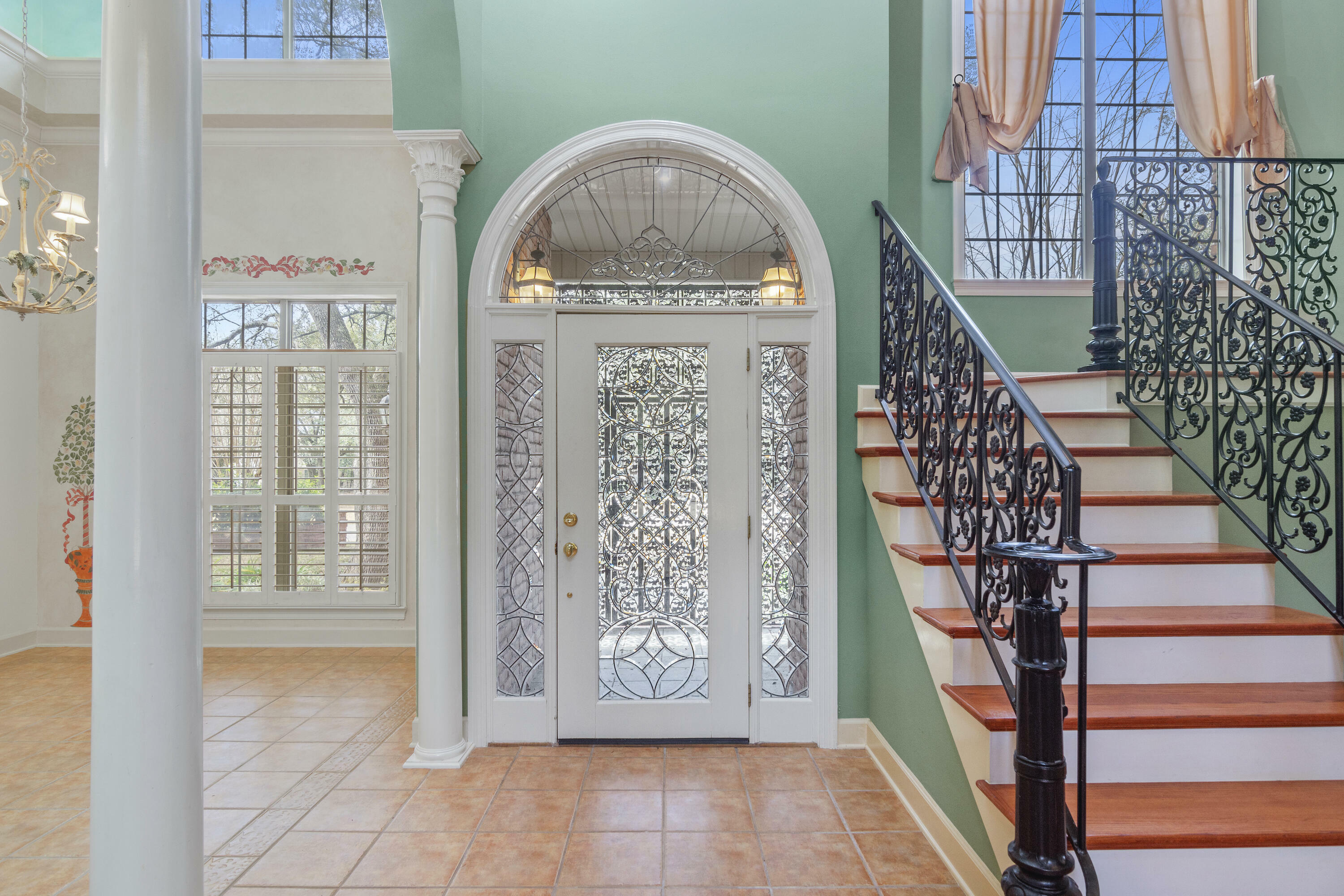 Property Photo: 101 Old South Drive FL 32536