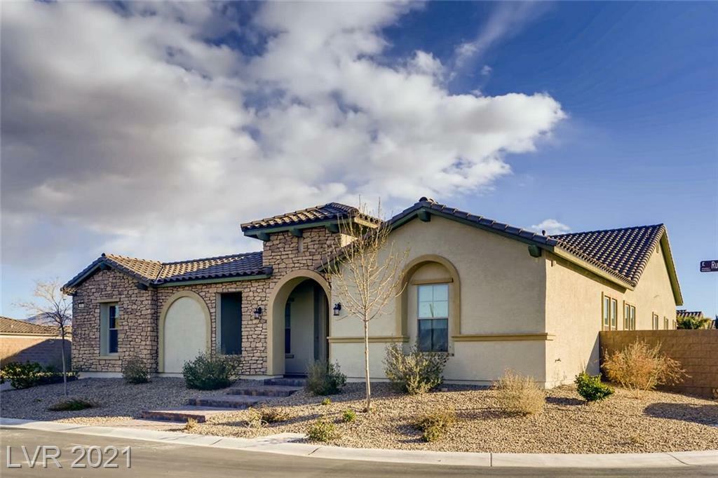 Property Photo:  121 Running Iron Avenue  NV 89183 