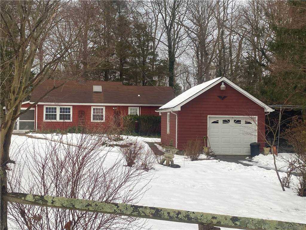 126 Dogwood Lane  Wading River NY 11792 photo