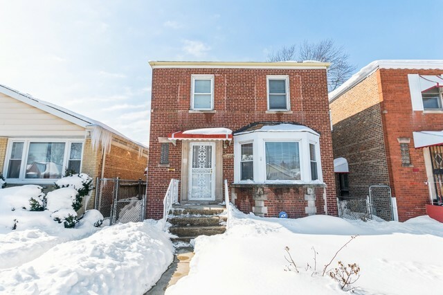 10730 S Rhodes Avenue  Chicago IL 60628 photo