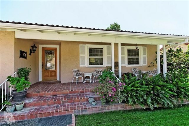 Property Photo:  1306 Mellow Lane  CA 93065 