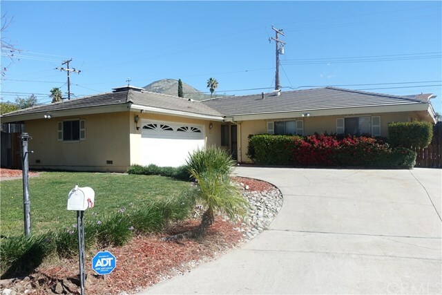 Property Photo: 6073 Hudson Avenue CA 92404
