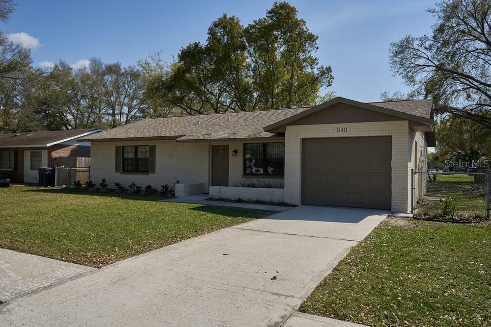 Property Photo:  11411 Fillmore Avenue  FL 33584 