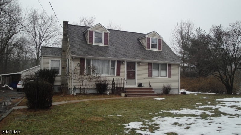 Property Photo:  4 Onandaugua St  NJ 08844 