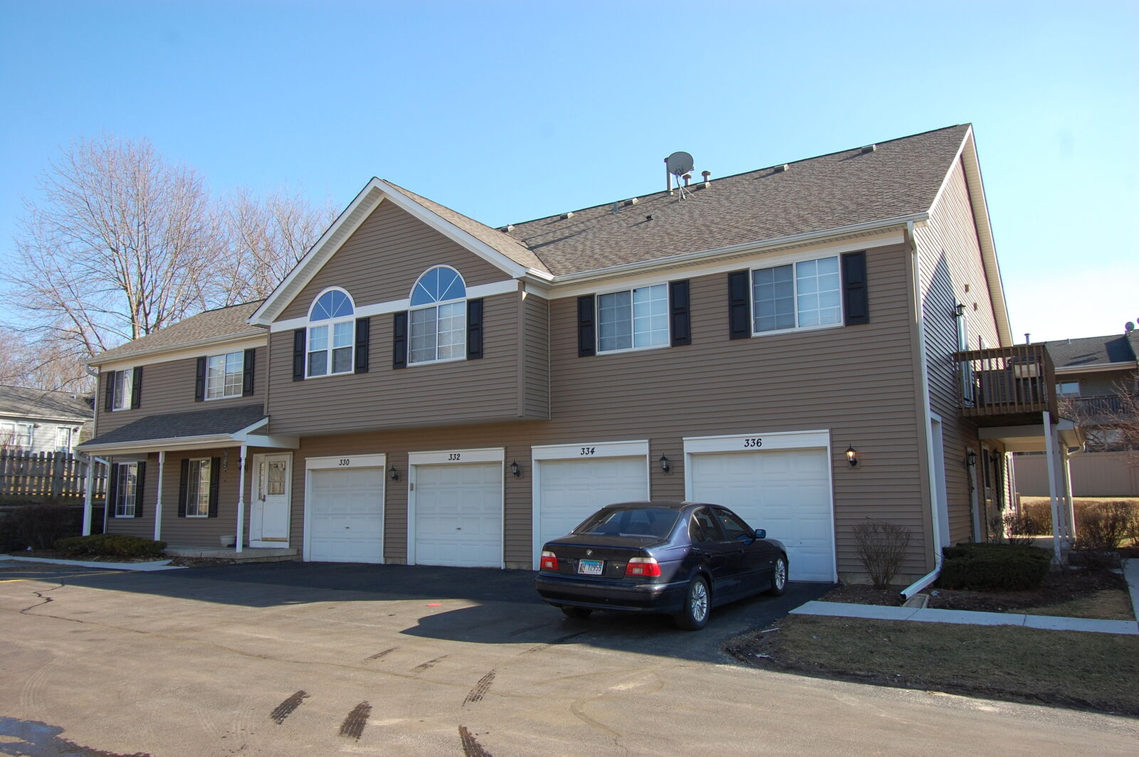 Property Photo:  336 Village Creek Drive 2D  IL 60156 